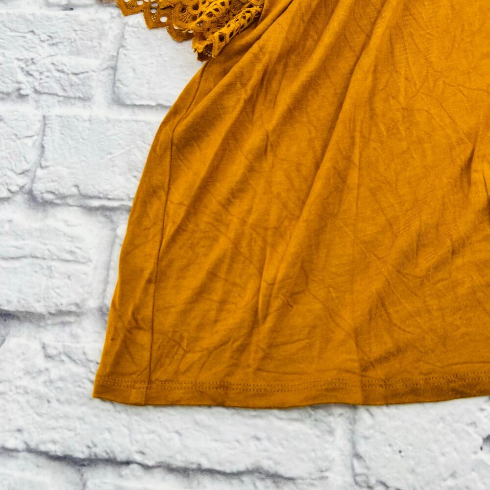 LOFT‎ Women's Short Sleeve Lace Shirt Blouse Small Yellow Mustard Round Neck - Picture 5 of 8